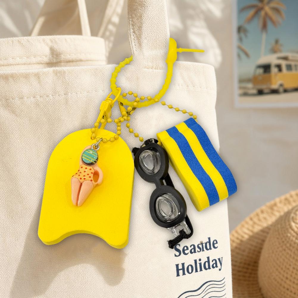 Cute Swimming Theme Keychain M - đánh giá và giá Swimming Kickboard