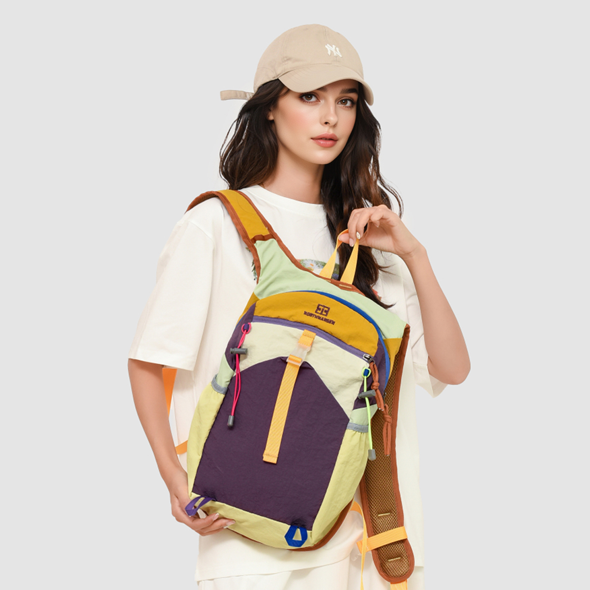 Outdoor hiking backpack, light - đánh giá và giá Sports Equipment Air China